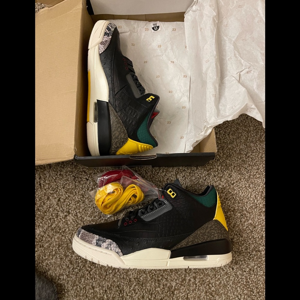 Jordan 3 Retro SE Animal Instinct 2.0 Size 6.5